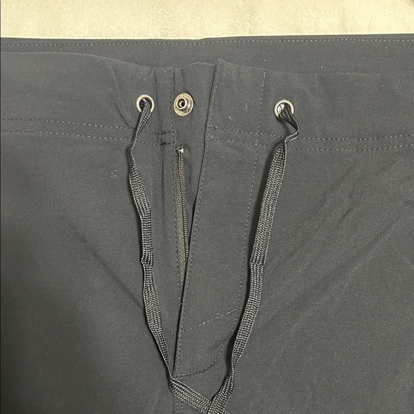 Columbia Black Boot Cut Women’s  Pants - Picture 3 of 5